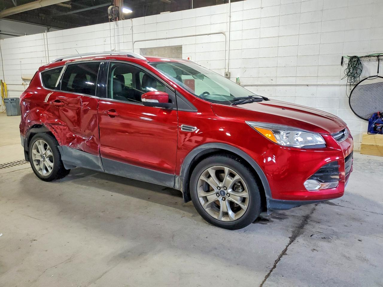 2015 FORD ESCAPE TITANIUM — Фото 4 из 13