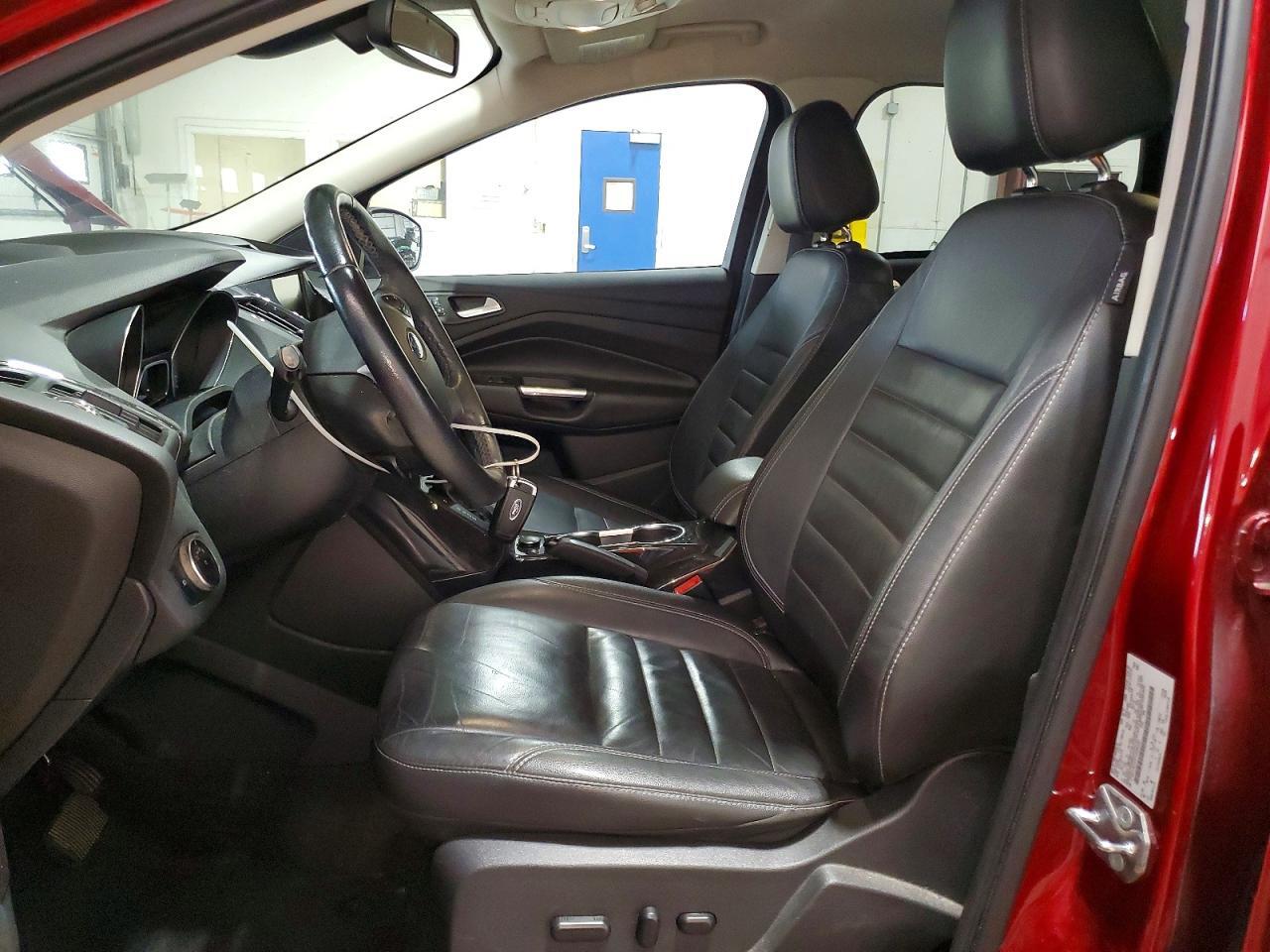 2015 FORD ESCAPE TITANIUM — Фото 7 из 13