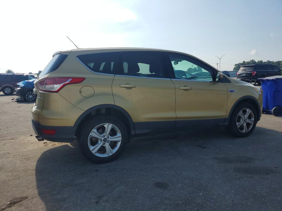 2015 FORD ESCAPE SE — Фото 3 из 13