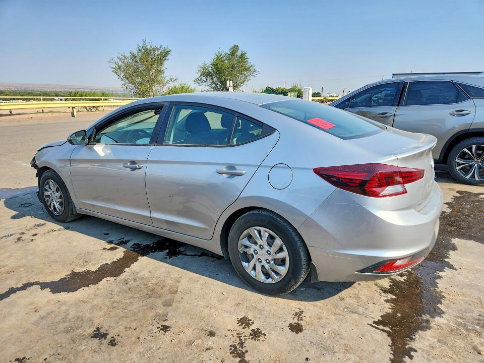 2020 HYUNDAI ELANTRA SE — Фото 2 из 13