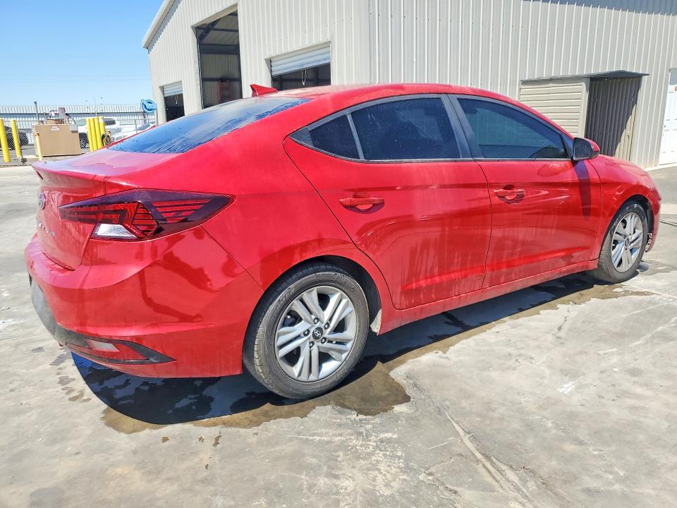 2020 HYUNDAI ELANTRA SEL — Фото 3 из 12