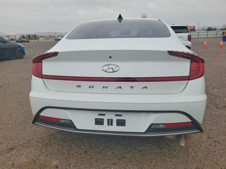 2020 HYUNDAI SONATA SE — Фото 6 из 12