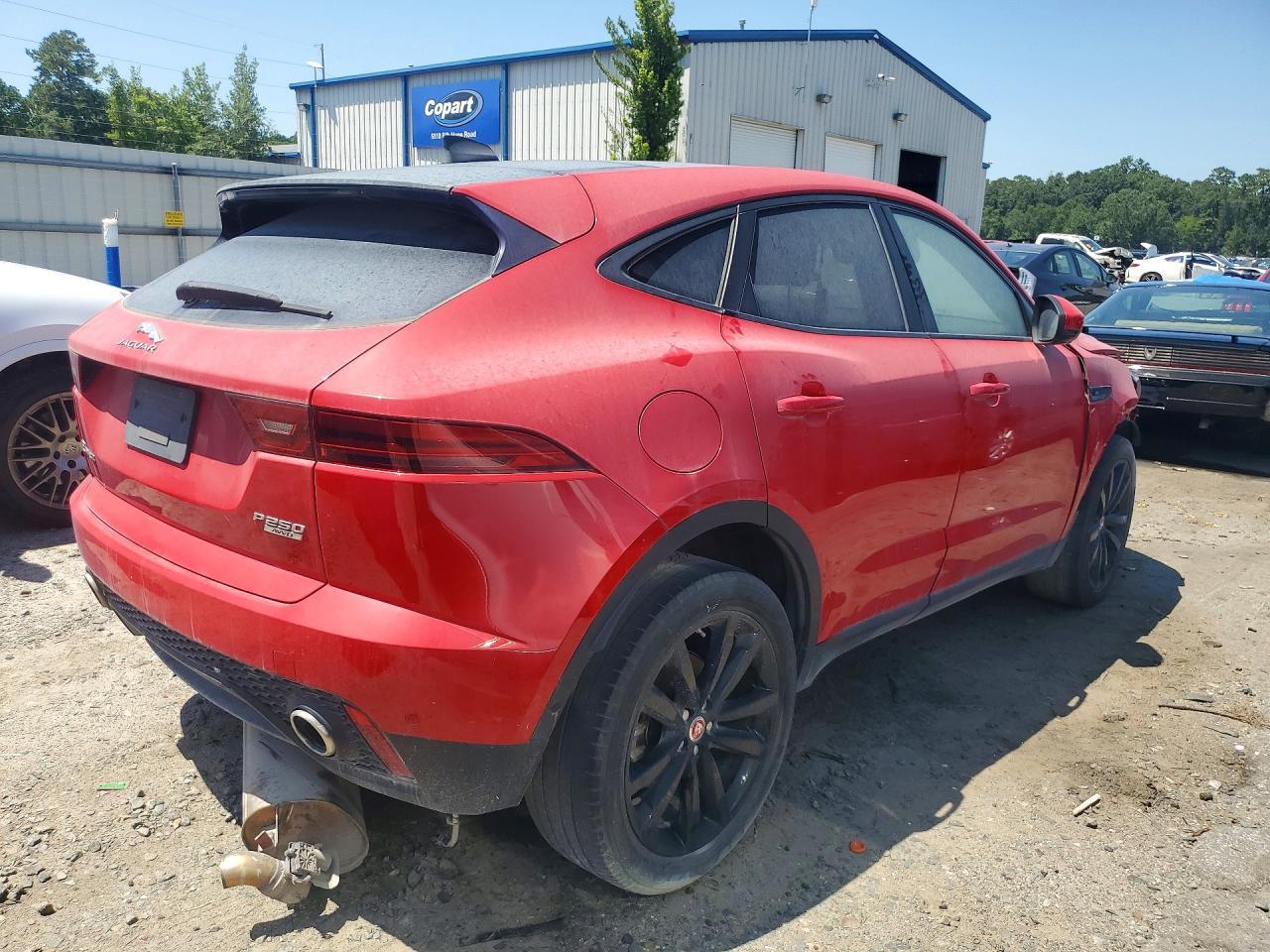 2020 JAGUAR E-PACE SE — Фото 3 из 12