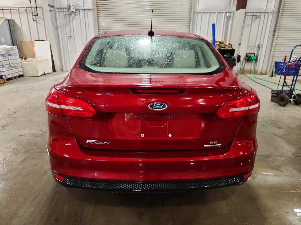 2015 FORD FOCUS SE — Фото 6 из 12