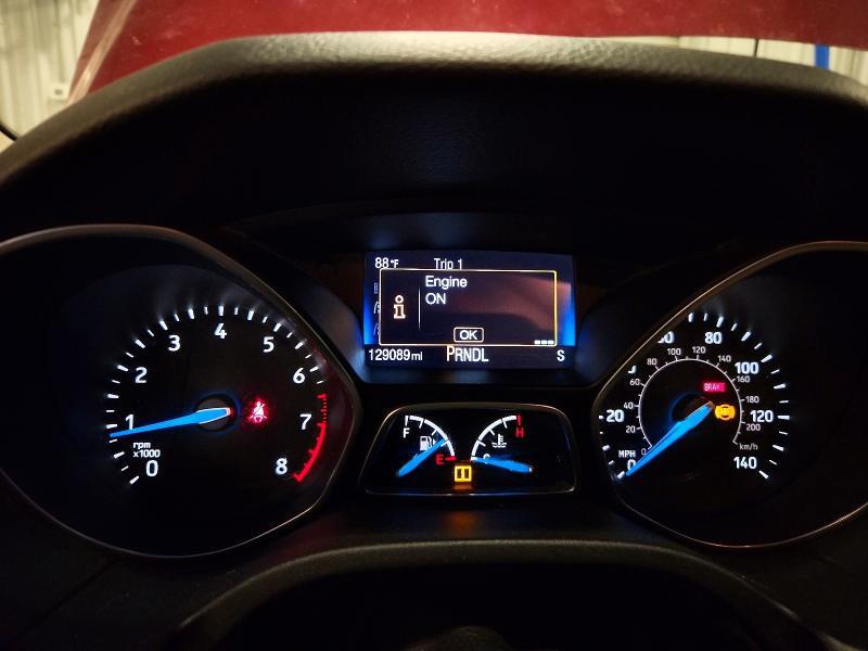 2015 FORD FOCUS SE — Фото 9 из 12