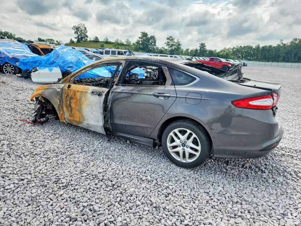 2015 FORD FUSION SE — Фото 2 из 12