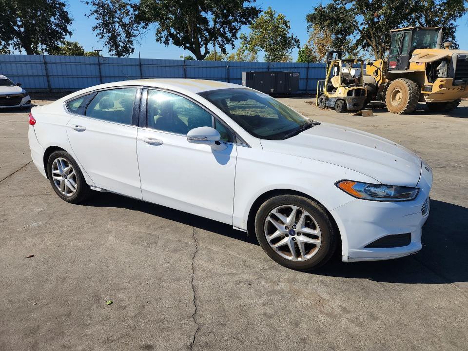 2015 FORD FUSION SE — Фото 4 из 13