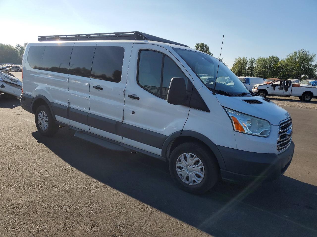 2015 FORD TRANSIT T-350 — Фото 4 из 13