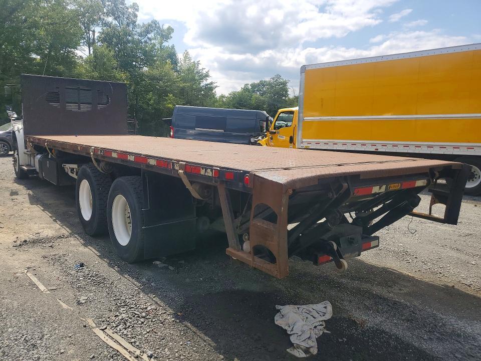 2015 FREIGHTLINER BUSINESS CLASS M2 FLATBED TRUCK — Фото 2 из 11