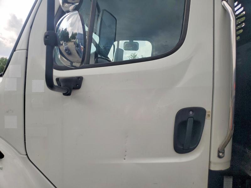 2015 FREIGHTLINER BUSINESS CLASS M2 FLATBED TRUCK — Фото 7 из 11