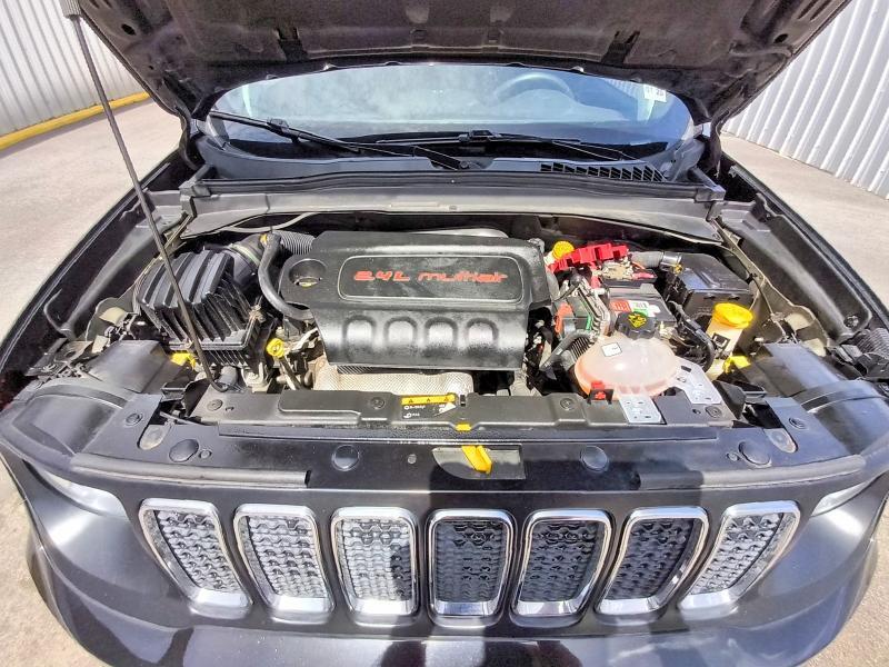 2020 JEEP RENEGADE LATITUDE — Фото 12 из 14