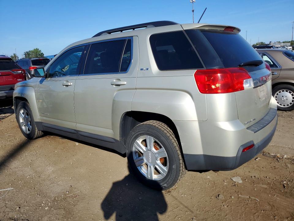 2015 GMC TERRAIN SLE — Фото 2 из 13
