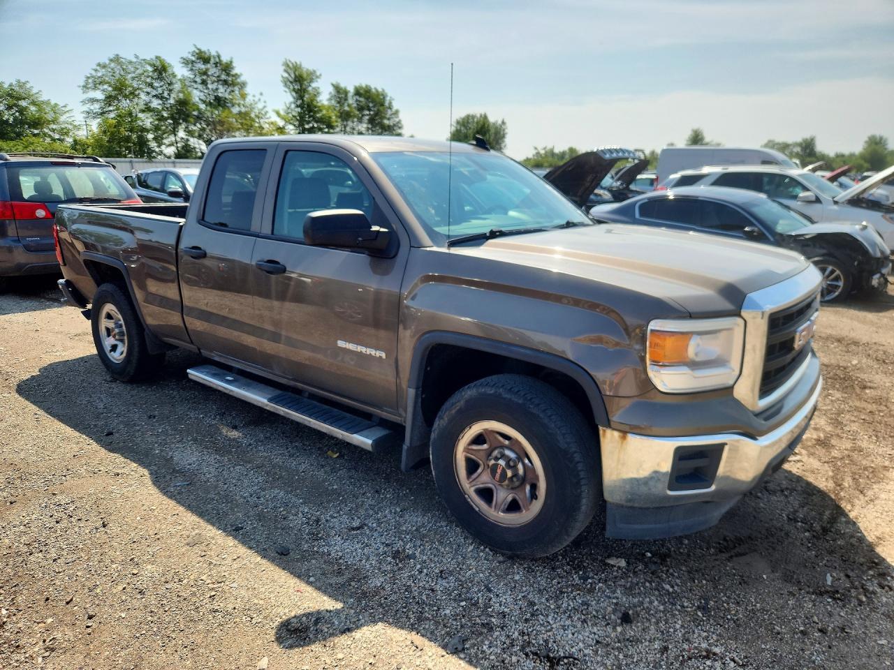 2015 GMC SIERRA K1500 — Фото 4 из 12