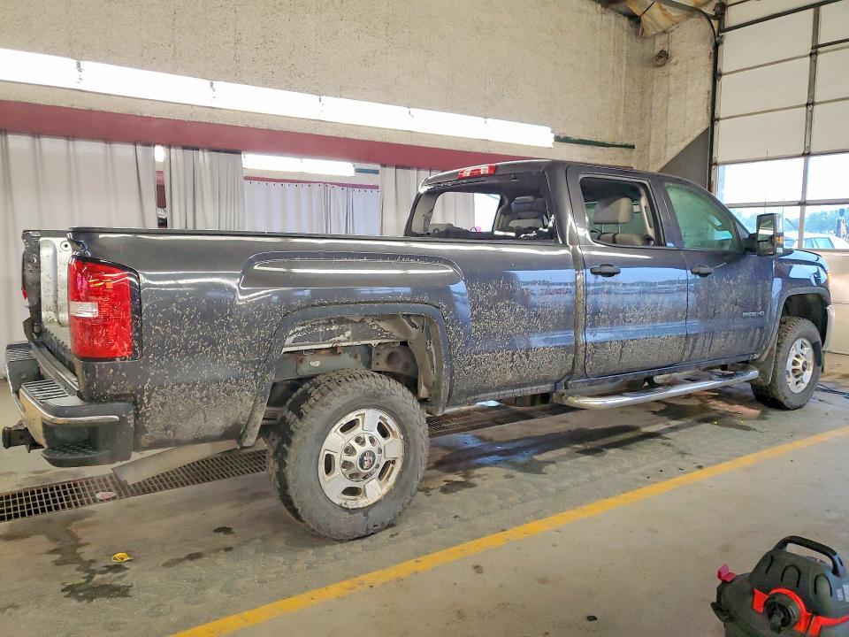 2015 GMC SIERRA K2500 HEAVY DUTY — Фото 3 из 14