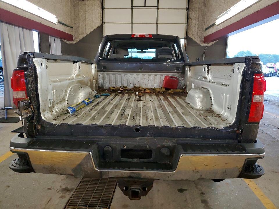 2015 GMC SIERRA K2500 HEAVY DUTY — Фото 6 из 14