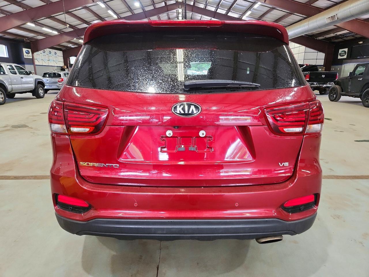 2020 KIA SORENTO S — Фото 6 из 13