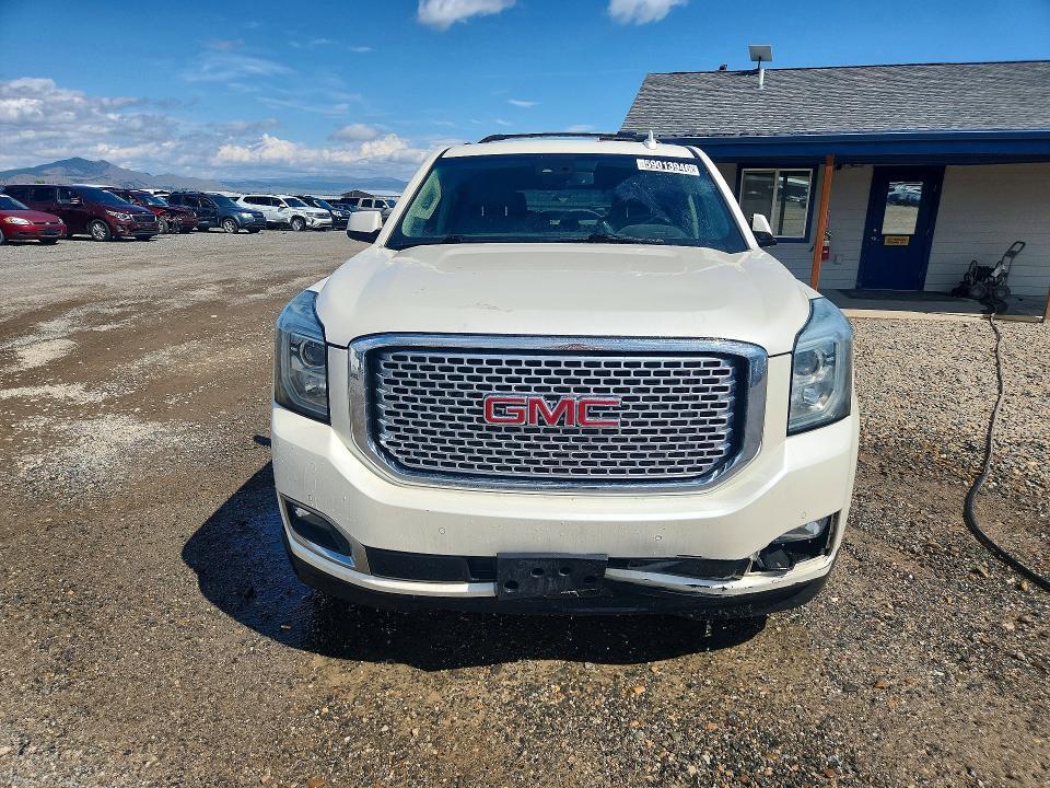 2015 GMC YUKON DENALI — Фото 5 из 13
