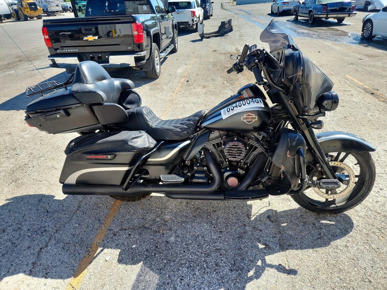 2015 HARLEY-DAVIDSON FLHTCU 1HD1FCM11FB630144