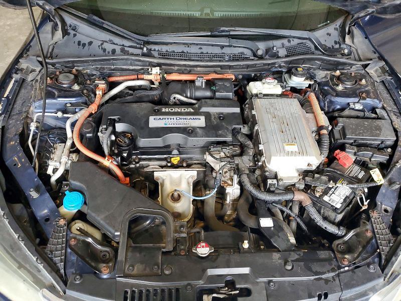 2015 HONDA ACCORD HYBRID EXL — Фото 11 из 12