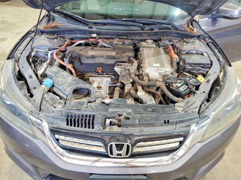 2015 HONDA ACCORD HYBRID EXL — Фото 11 из 12