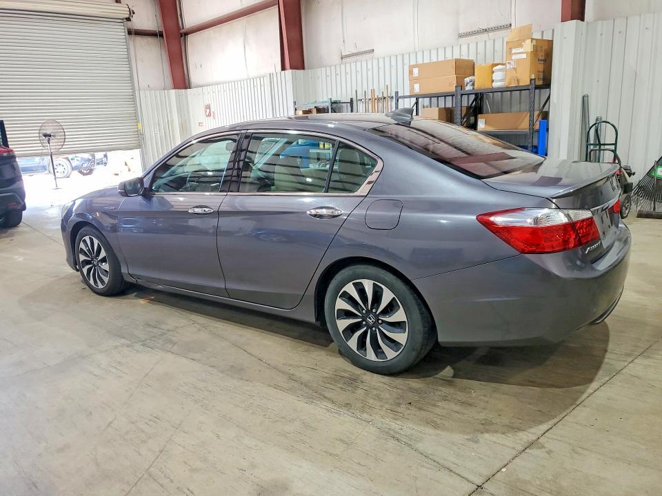 2015 HONDA ACCORD HYBRID EXL — Фото 2 из 12