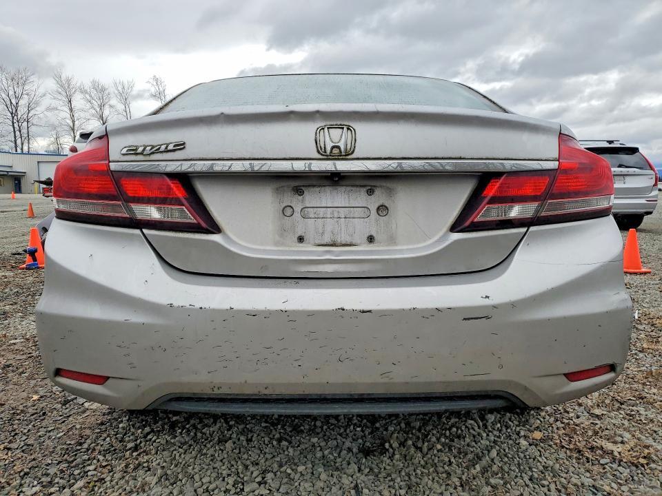 2015 HONDA CIVIC LX — Фото 6 из 12