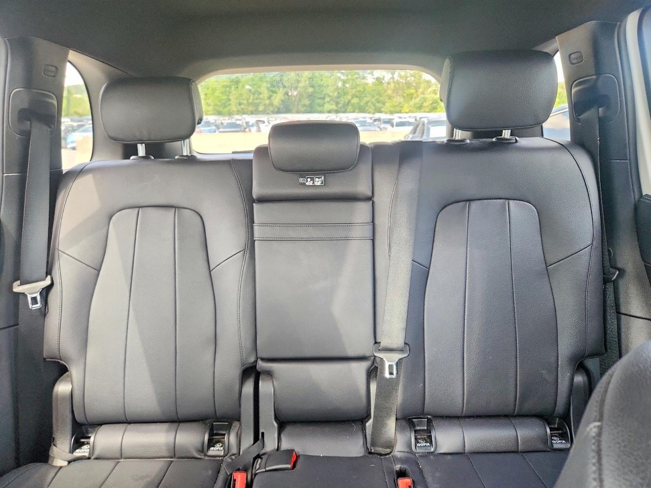 2020 MERCEDES-BENZ GLB 250 4MATIC — Фото 10 из 13