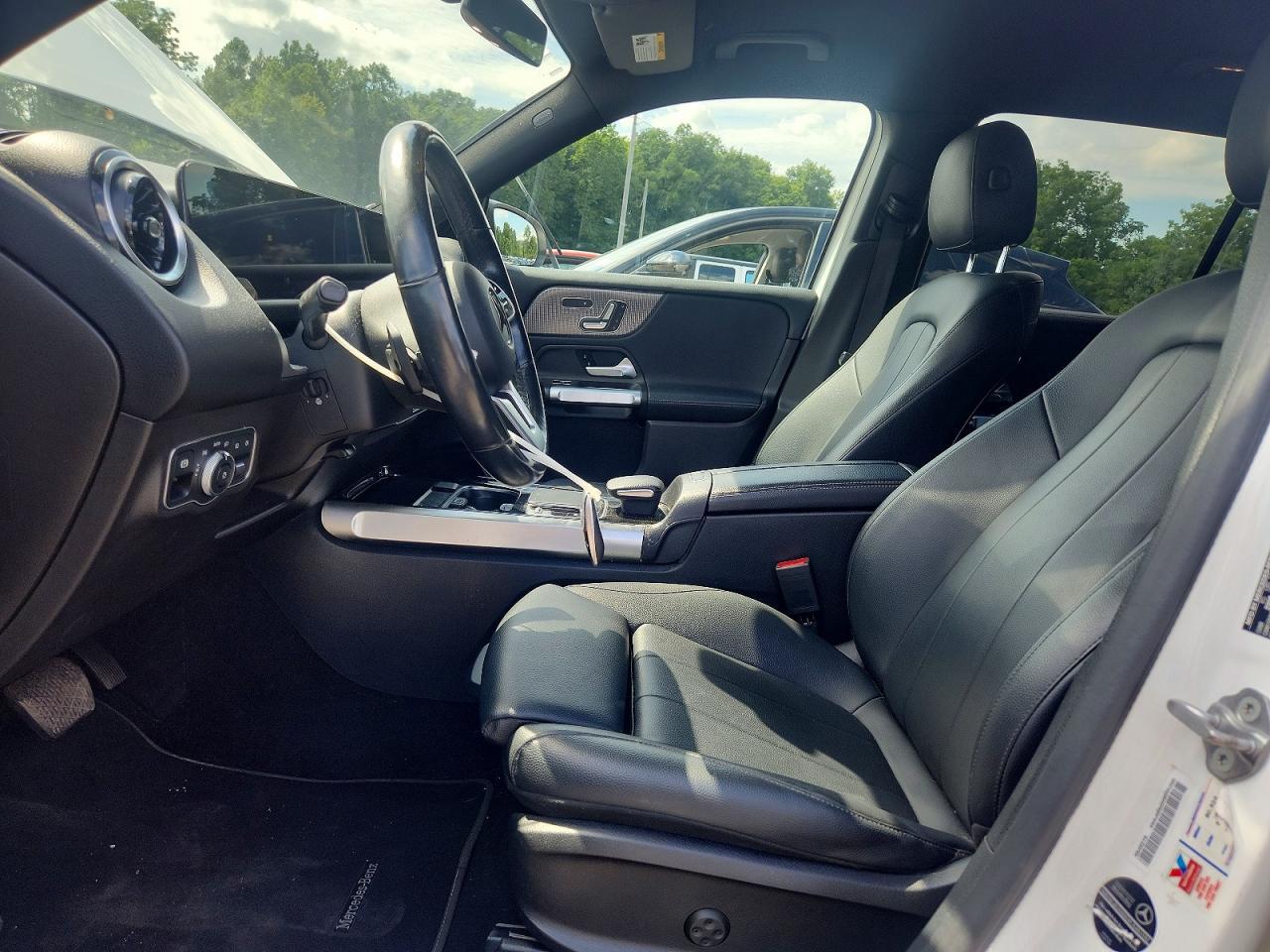 2020 MERCEDES-BENZ GLB 250 4MATIC — Фото 7 из 13