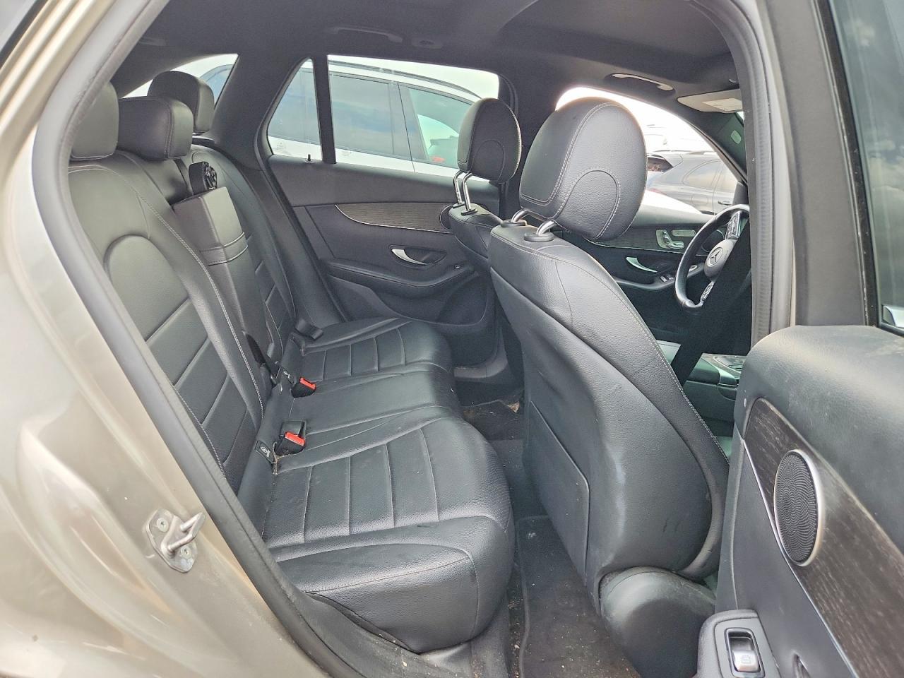 2020 MERCEDES-BENZ GLC 300 4MATIC — Фото 10 из 13