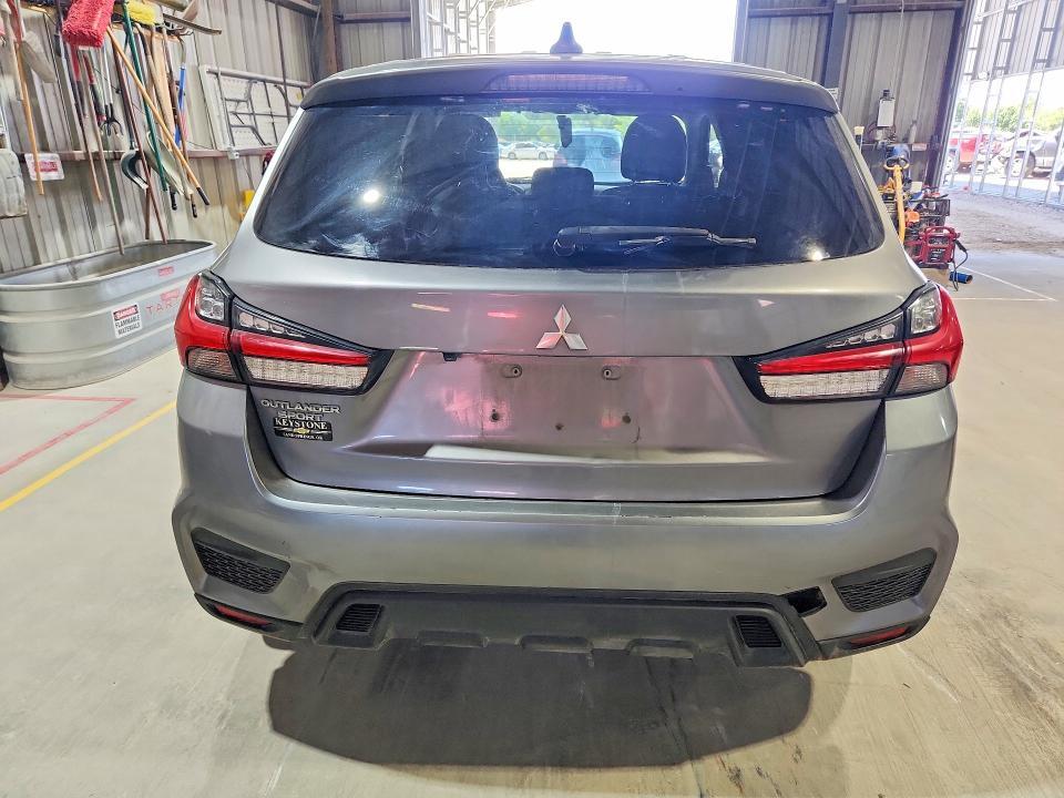 2020 MITSUBISHI OUTLANDER SPORT ES — Фото 6 из 13