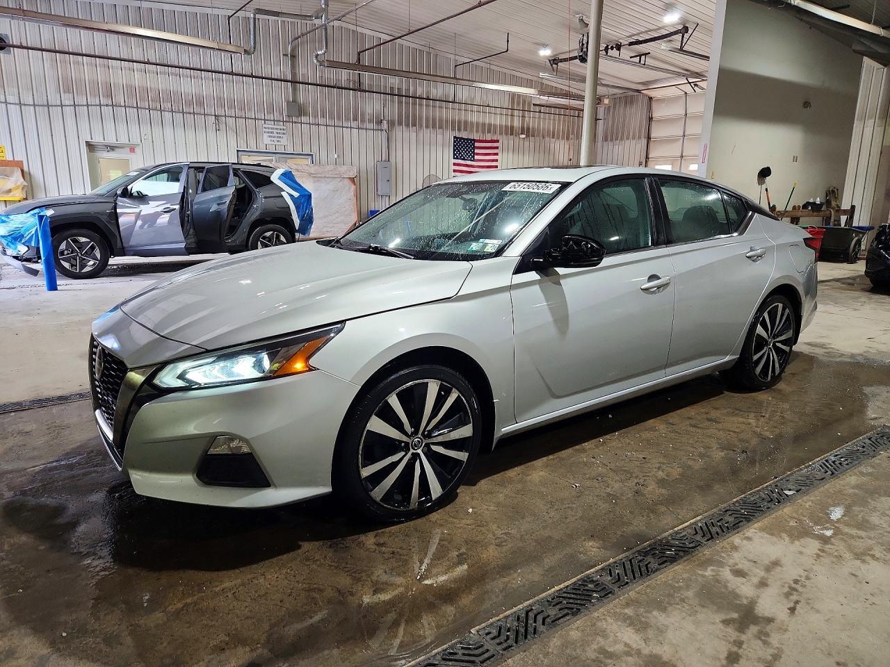 2020 NISSAN ALTIMA SR