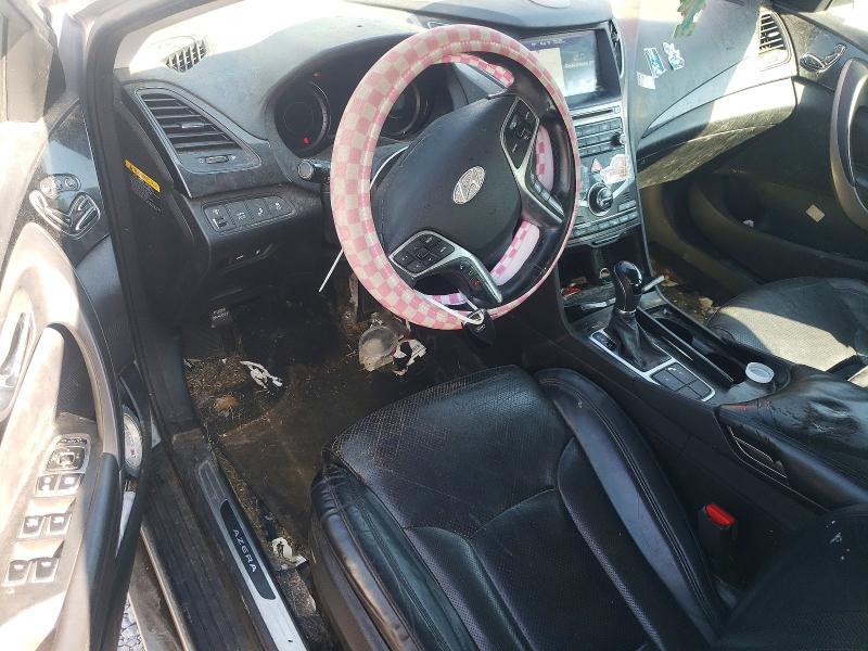 2015 HYUNDAI AZERA BASE — Фото 8 из 12