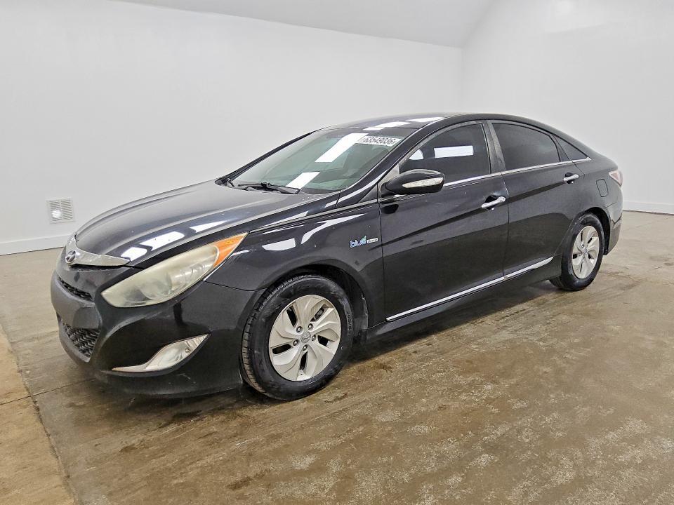 2015 HYUNDAI SONATA HYBRID KMHEC4A48FA134792