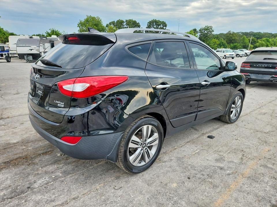 2015 HYUNDAI TUCSON LIMITED — Фото 3 из 13