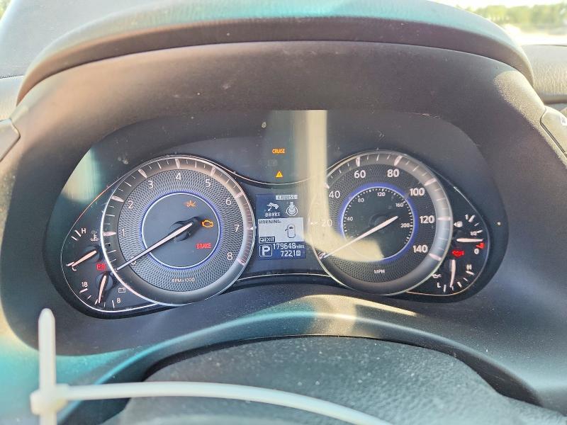 2015 INFINITI QX80 BASE — Фото 9 из 12