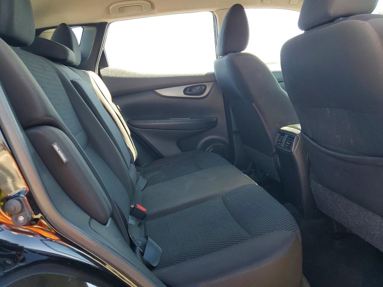 2020 NISSAN ROGUE SPORT S — Фото 11 из 14