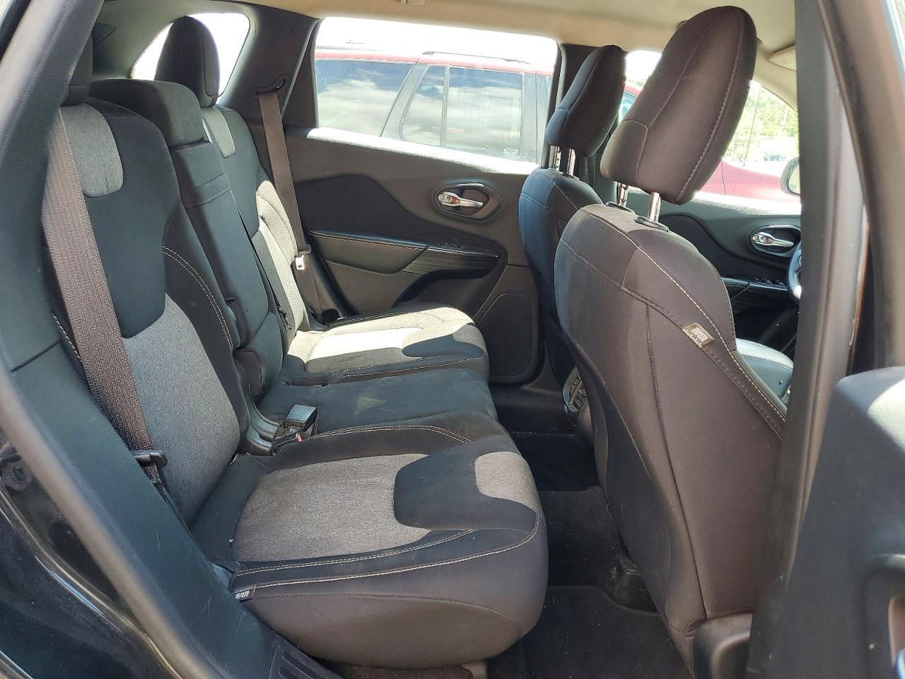 2015 JEEP CHEROKEE SPORT — Фото 11 из 13