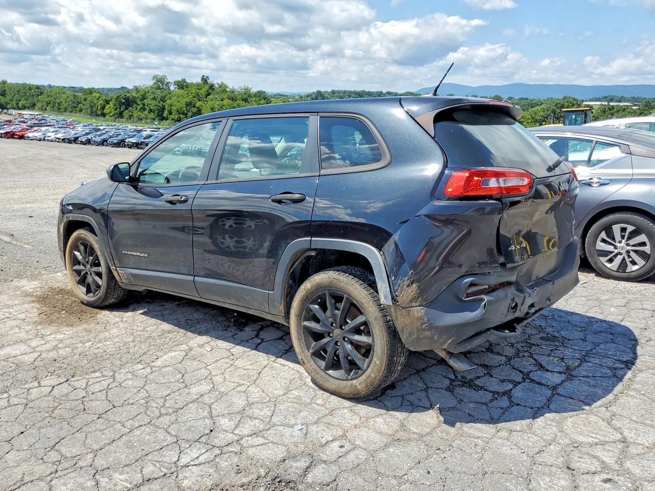 2015 JEEP CHEROKEE SPORT — Фото 2 из 13