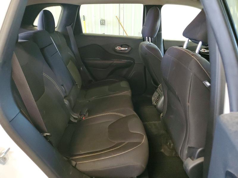 2015 JEEP CHEROKEE LATITUDE — Фото 11 из 13