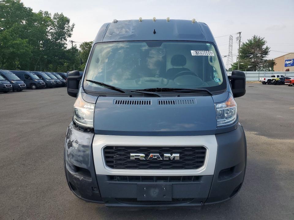 2020 RAM PROMASTER 3500 DELIVERY VAN — Фото 5 из 13