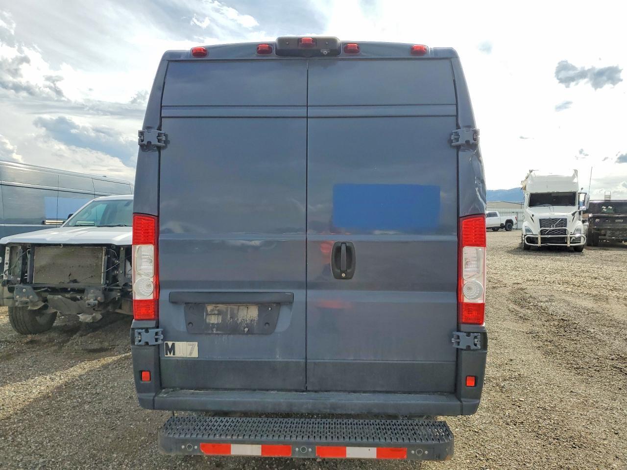 2020 RAM PROMASTER 3500 DELIVERY VAN — Фото 6 из 13
