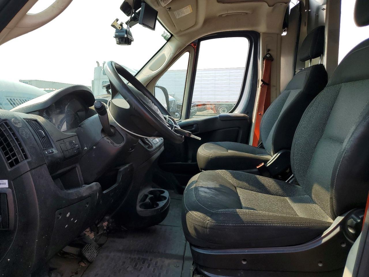 2020 RAM PROMASTER 3500 DELIVERY VAN — Фото 7 из 13