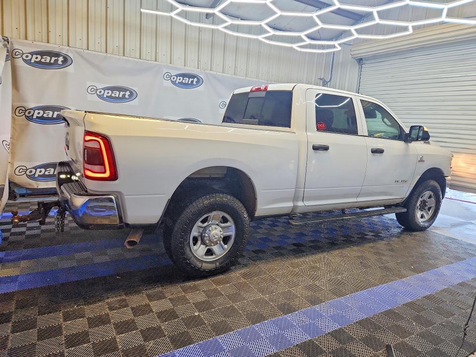 2020 RAM 2500 TRADESMAN — Фото 3 из 12