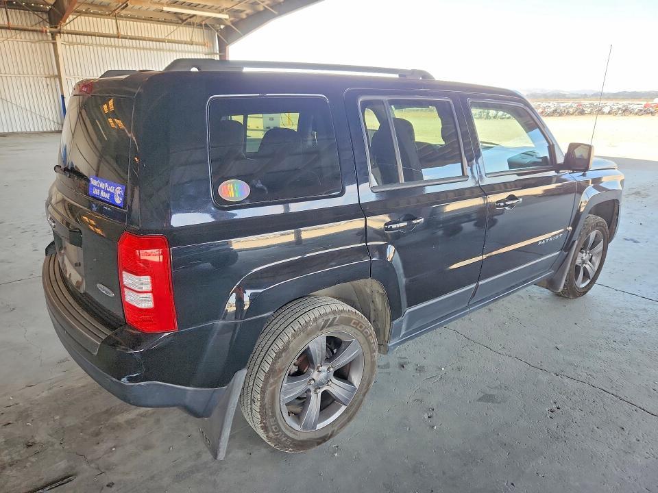 2015 JEEP PATRIOT LATITUDE — Фото 3 из 13