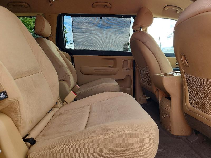 2015 KIA SEDONA LX — Фото 11 из 13
