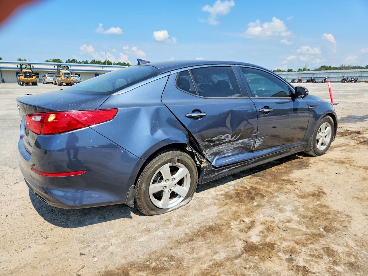 2015 KIA OPTIMA LX — Фото 3 из 12