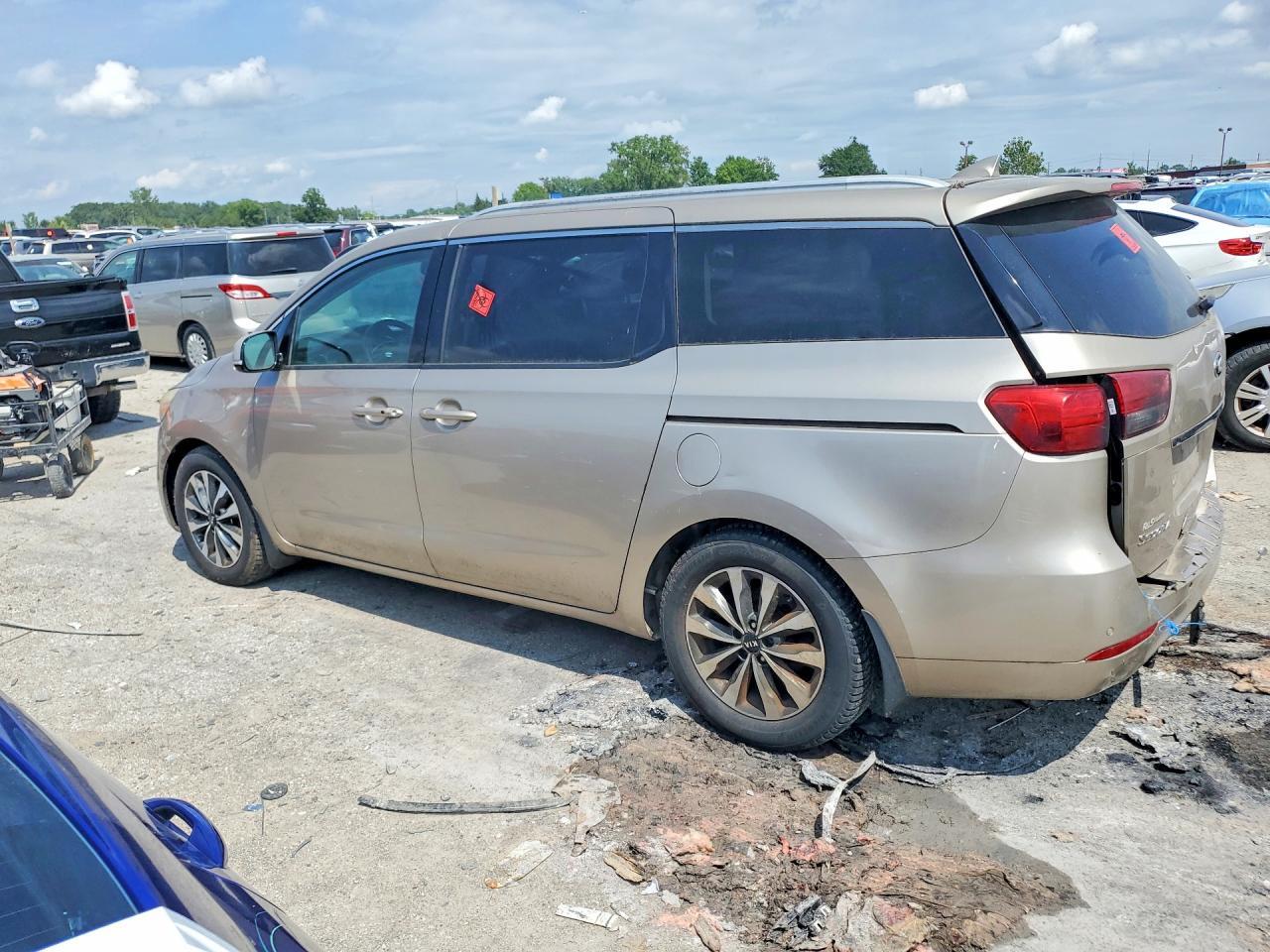 2015 KIA SEDONA SX — Фото 2 из 13