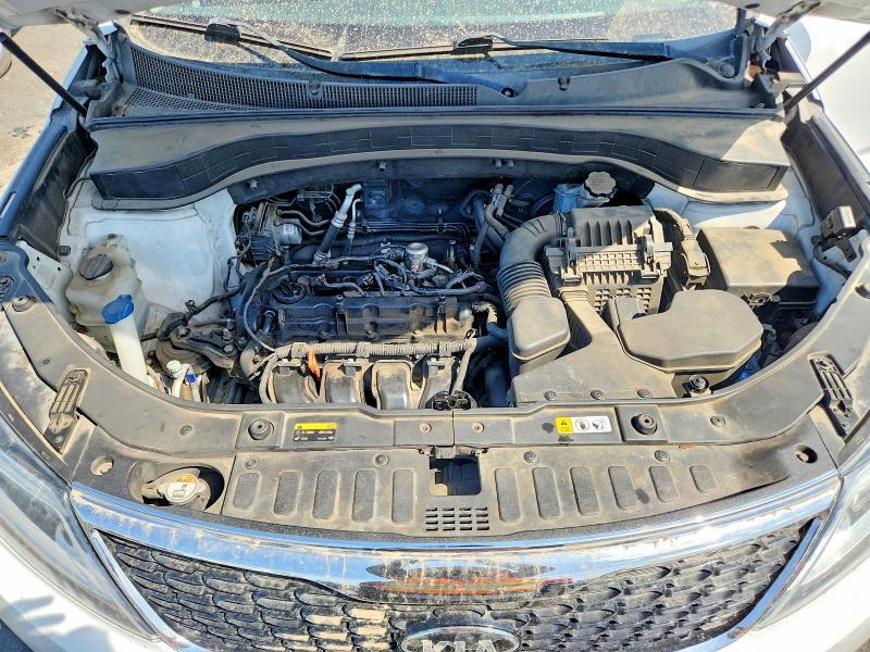 2015 KIA SORENTO LX — Фото 12 из 13