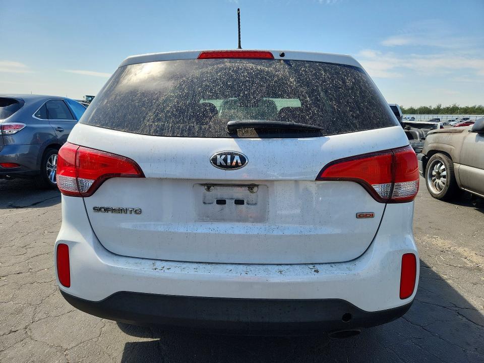 2015 KIA SORENTO LX — Фото 6 из 13