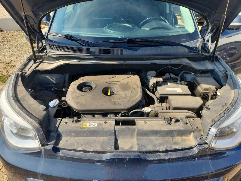 KNDJP3A57F7196028 2015 KIA SOUL photo no. 11